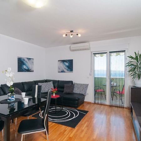 Apartments Beverly 奥米什 外观 照片