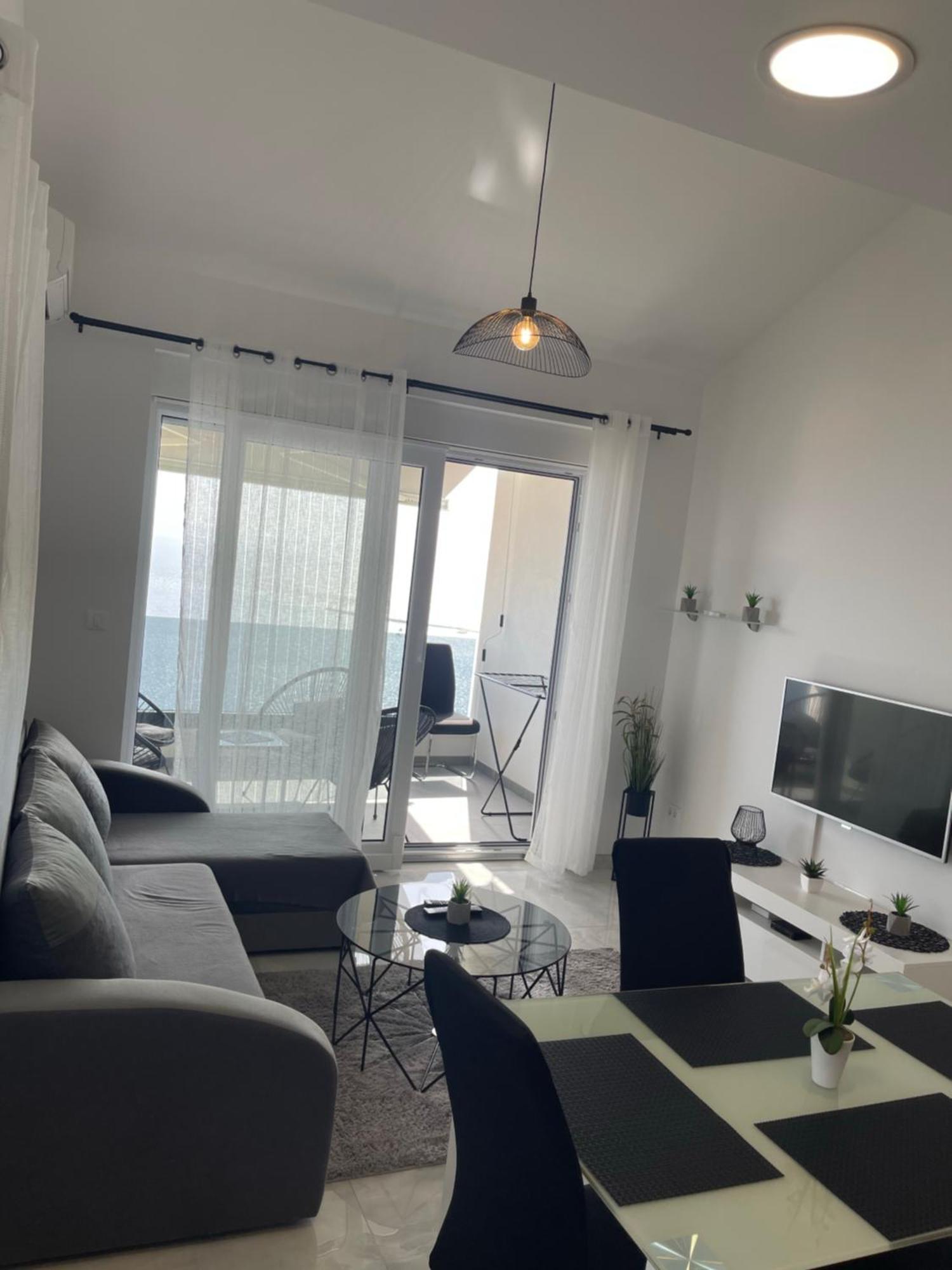Apartments Beverly 奥米什 外观 照片