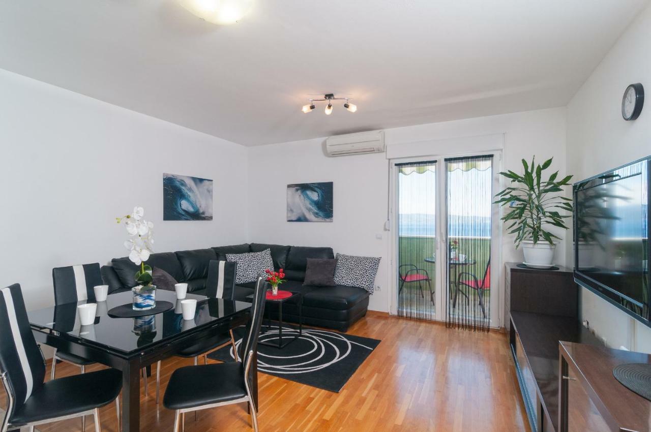Apartments Beverly 奥米什 外观 照片